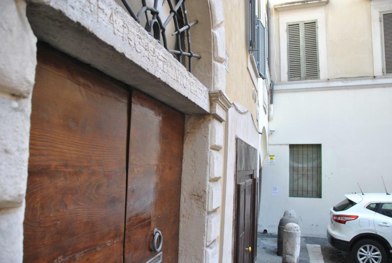 Pantheon Palazzo Lanzi Hotel Roma Exterior foto